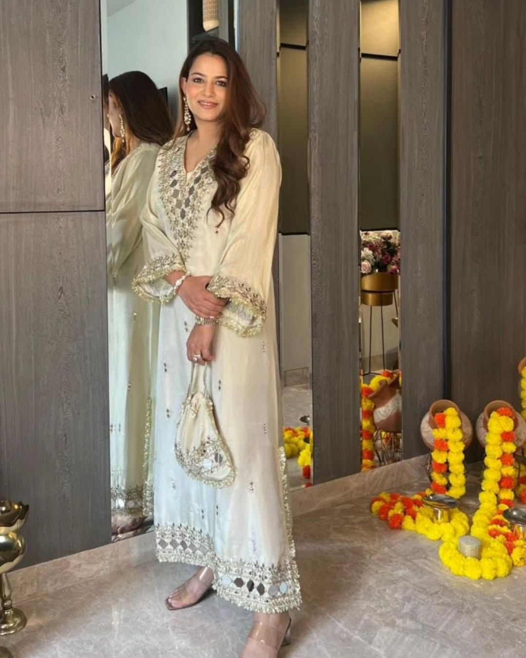 Shahana Handcrafted Mirror Kurta Set